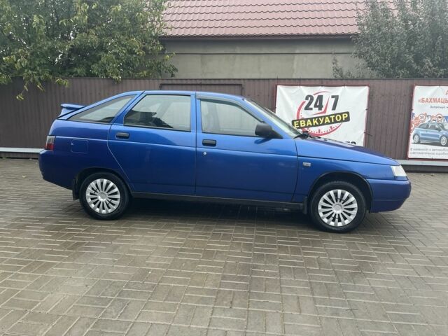 Синий ВАЗ 2112, объемом двигателя 1.6 л и пробегом 187 тыс. км за 1599 $, фото 4 на Automoto.ua