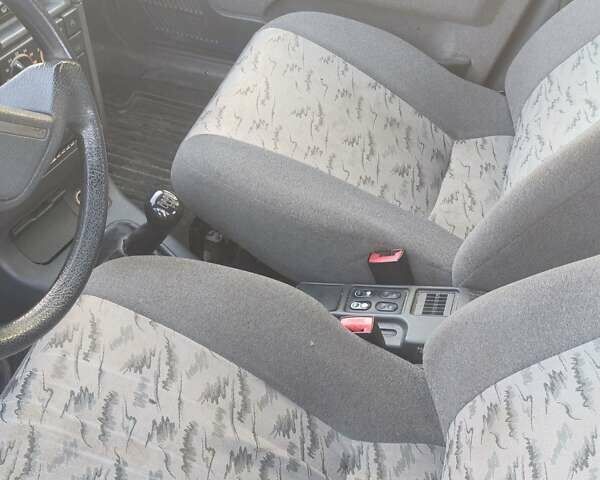 Синий ВАЗ 2112, объемом двигателя 1.6 л и пробегом 200 тыс. км за 1400 $, фото 4 на Automoto.ua