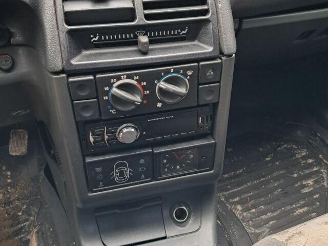 Синий ВАЗ 2112, объемом двигателя 1.6 л и пробегом 150 тыс. км за 1000 $, фото 6 на Automoto.ua