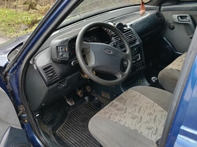 Синий ВАЗ 2112, объемом двигателя 1.6 л и пробегом 400 тыс. км за 950 $, фото 4 на Automoto.ua