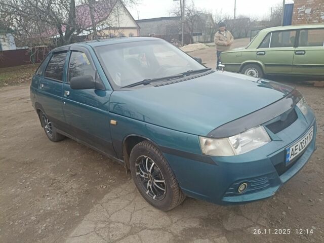 Зеленый ВАЗ 2112, объемом двигателя 1.5 л и пробегом 215 тыс. км за 1700 $, фото 2 на Automoto.ua