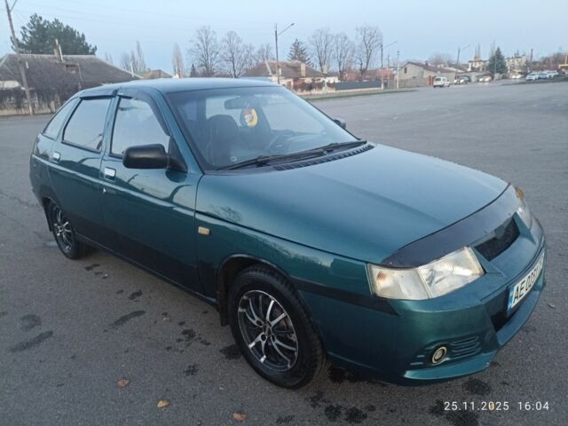 Зеленый ВАЗ 2112, объемом двигателя 1.5 л и пробегом 215 тыс. км за 1700 $, фото 19 на Automoto.ua