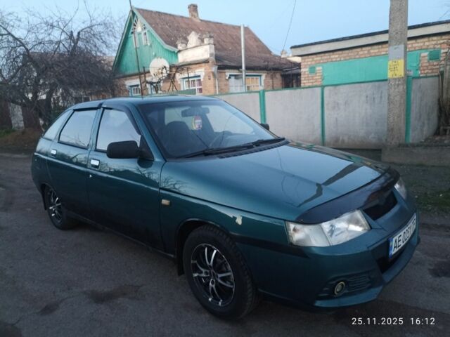 Зеленый ВАЗ 2112, объемом двигателя 1.5 л и пробегом 215 тыс. км за 1700 $, фото 14 на Automoto.ua