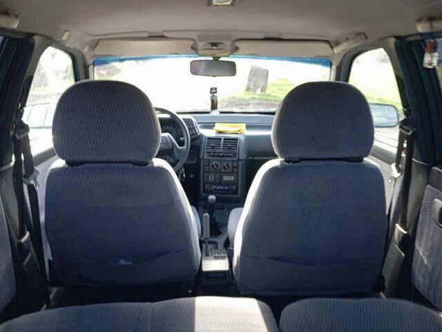 Зеленый ВАЗ 2112, объемом двигателя 1.5 л и пробегом 178 тыс. км за 1700 $, фото 3 на Automoto.ua