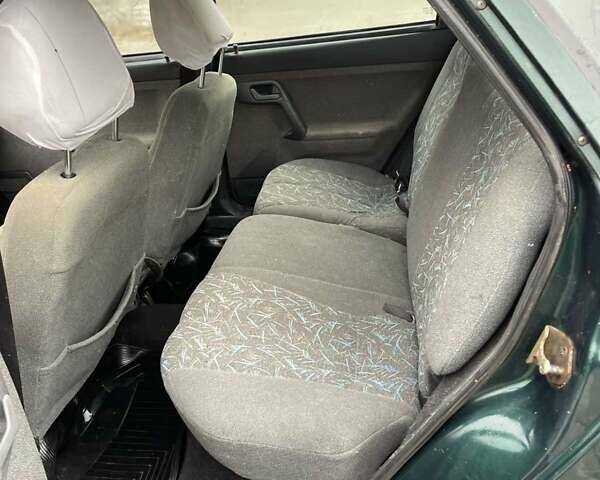 Зеленый ВАЗ 2112, объемом двигателя 0 л и пробегом 250 тыс. км за 999 $, фото 5 на Automoto.ua