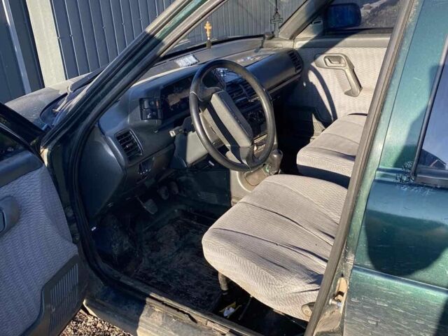 Зеленый ВАЗ 2112, объемом двигателя 0 л и пробегом 2 тыс. км за 1100 $, фото 4 на Automoto.ua