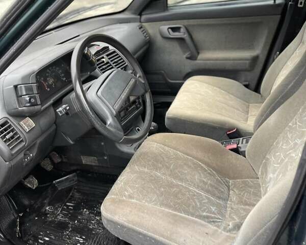 Зеленый ВАЗ 2112, объемом двигателя 0 л и пробегом 250 тыс. км за 999 $, фото 10 на Automoto.ua