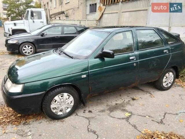 Зеленый ВАЗ 2112, объемом двигателя 1.6 л и пробегом 168 тыс. км за 800 $, фото 2 на Automoto.ua