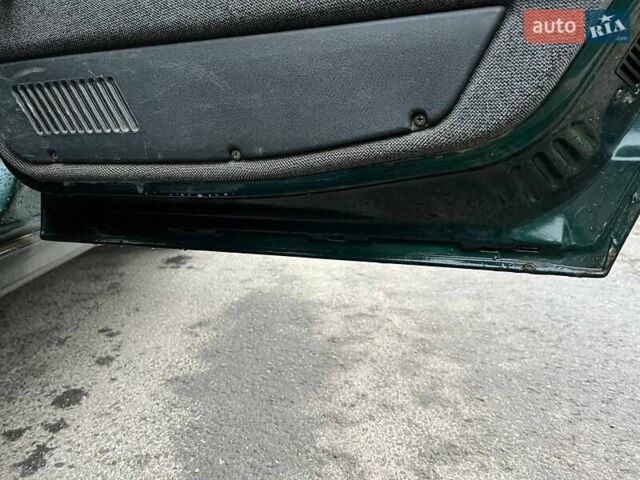 Зеленый ВАЗ 2112, объемом двигателя 1.6 л и пробегом 147 тыс. км за 1900 $, фото 8 на Automoto.ua