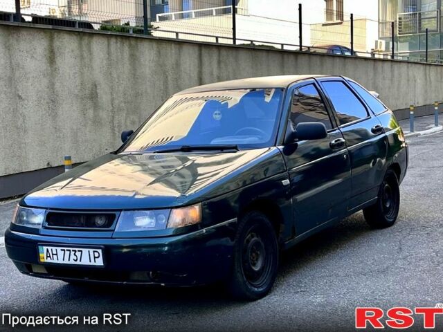 Зеленый ВАЗ 2112, объемом двигателя 1.5 л и пробегом 300 тыс. км за 1200 $, фото 2 на Automoto.ua