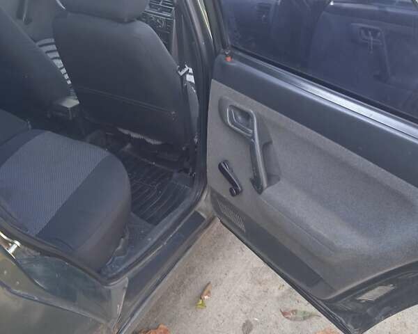 Зеленый ВАЗ 2112, объемом двигателя 1.5 л и пробегом 254 тыс. км за 1400 $, фото 18 на Automoto.ua