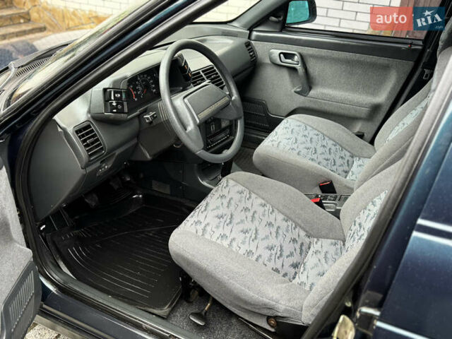 Зеленый ВАЗ 2112, объемом двигателя 1.6 л и пробегом 66 тыс. км за 2250 $, фото 7 на Automoto.ua