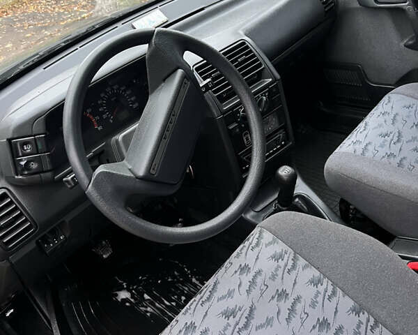 Зелений ВАЗ 2112, об'ємом двигуна 1.6 л та пробігом 66 тис. км за 2750 $, фото 4 на Automoto.ua