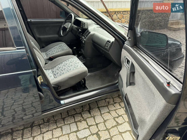 Зеленый ВАЗ 2112, объемом двигателя 1.6 л и пробегом 66 тыс. км за 2250 $, фото 12 на Automoto.ua