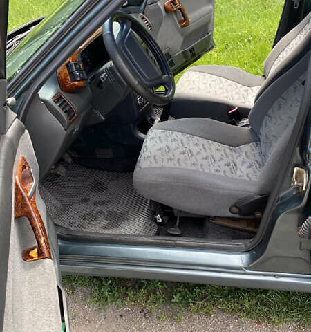 Зеленый ВАЗ 2112, объемом двигателя 1.6 л и пробегом 99 тыс. км за 4200 $, фото 31 на Automoto.ua