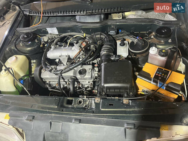 Зелений ВАЗ 2112, об'ємом двигуна 1.6 л та пробігом 138 тис. км за 2200 $, фото 9 на Automoto.ua