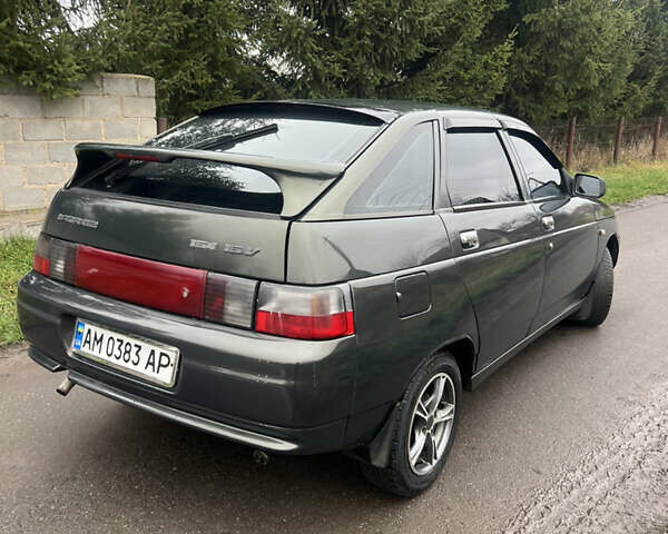 Зелений ВАЗ 2112, об'ємом двигуна 1.6 л та пробігом 138 тис. км за 2200 $, фото 7 на Automoto.ua