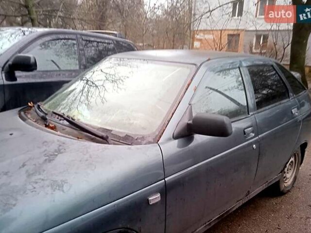 Зеленый ВАЗ 2112, объемом двигателя 1.6 л и пробегом 250 тыс. км за 1500 $, фото 1 на Automoto.ua