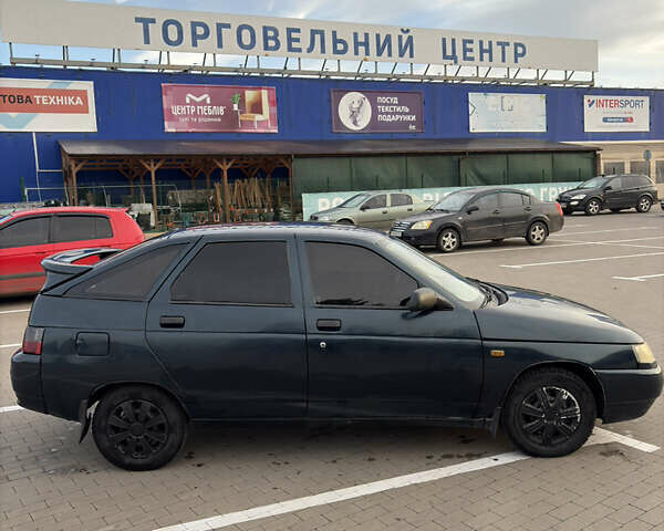 Зеленый ВАЗ 2112, объемом двигателя 1.6 л и пробегом 200 тыс. км за 1950 $, фото 6 на Automoto.ua