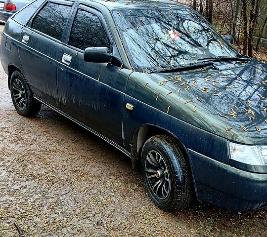 Зеленый ВАЗ 2112, объемом двигателя 1.6 л и пробегом 230 тыс. км за 2300 $, фото 1 на Automoto.ua