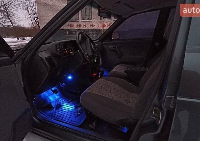 Зеленый ВАЗ 2112, объемом двигателя 1.6 л и пробегом 217 тыс. км за 2550 $, фото 6 на Automoto.ua