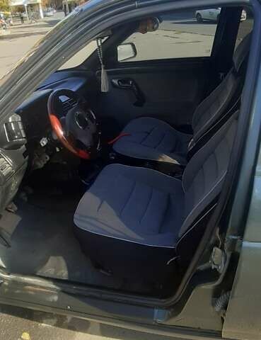 Зеленый ВАЗ 2112, объемом двигателя 1.6 л и пробегом 194 тыс. км за 2000 $, фото 5 на Automoto.ua