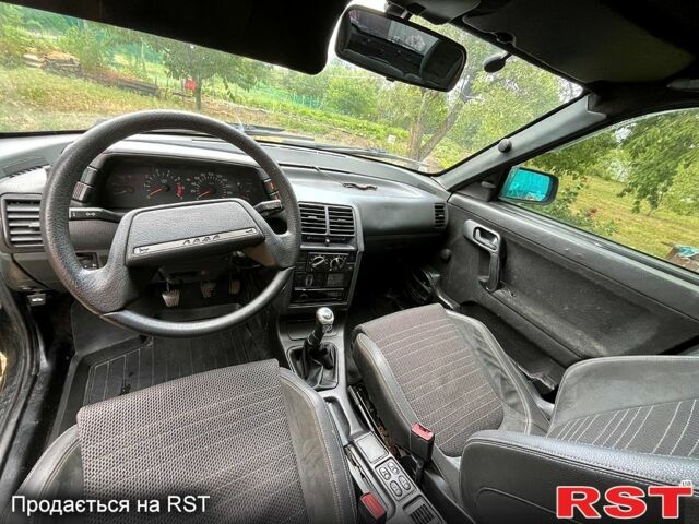 Зелений ВАЗ 2112, об'ємом двигуна 1.6 л та пробігом 220 тис. км за 1700 $, фото 4 на Automoto.ua