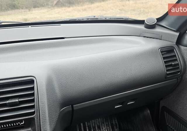 Зелений ВАЗ 2112, об'ємом двигуна 1.6 л та пробігом 30 тис. км за 4200 $, фото 13 на Automoto.ua