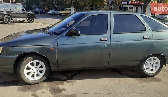 Зеленый ВАЗ 2112, объемом двигателя 1.6 л и пробегом 194 тыс. км за 2000 $, фото 4 на Automoto.ua