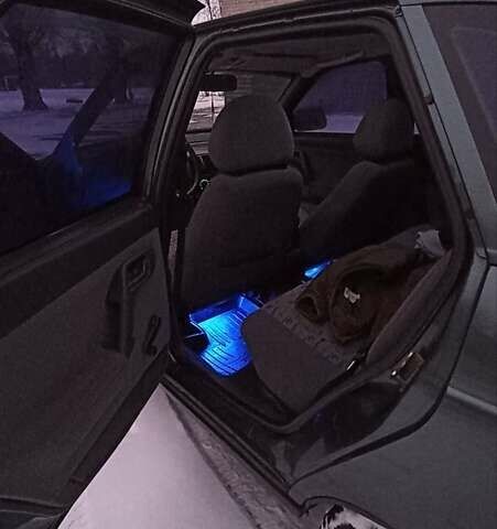 Зеленый ВАЗ 2112, объемом двигателя 1.6 л и пробегом 217 тыс. км за 2550 $, фото 7 на Automoto.ua