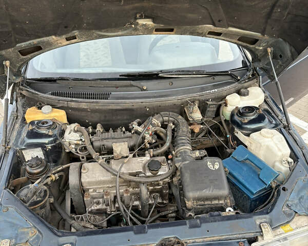 Зелений ВАЗ 2112, об'ємом двигуна 1.6 л та пробігом 200 тис. км за 2000 $, фото 17 на Automoto.ua