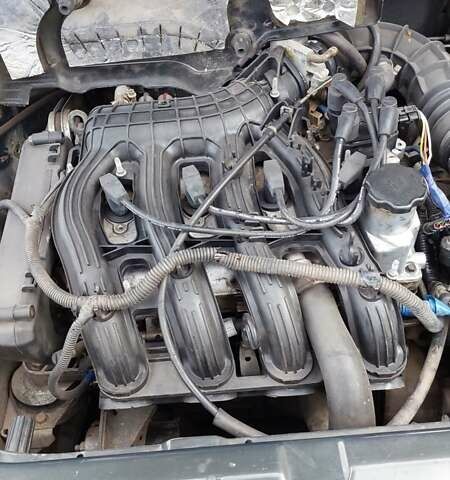 Зеленый ВАЗ 2112, объемом двигателя 1.6 л и пробегом 212 тыс. км за 2200 $, фото 1 на Automoto.ua