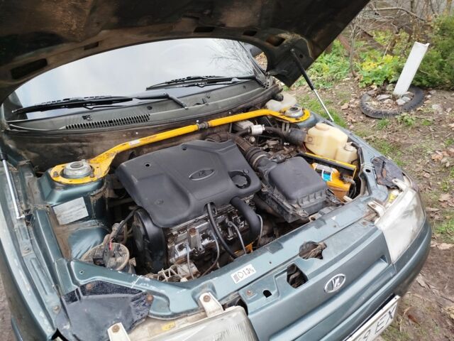 Зеленый ВАЗ 2112, объемом двигателя 1.6 л и пробегом 200 тыс. км за 1650 $, фото 2 на Automoto.ua