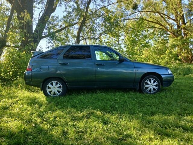 Зеленый ВАЗ 2112, объемом двигателя 1.6 л и пробегом 415 тыс. км за 1100 $, фото 6 на Automoto.ua