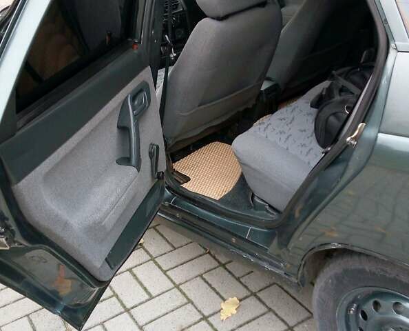 ВАЗ 2112 2007 в Прилуках на Automoto.ua Зеленый ВАЗ 2112, объемом двигателя 1.6 л и пробегом 130 тыс. км за 1650 $, фото 9 на Automoto.ua