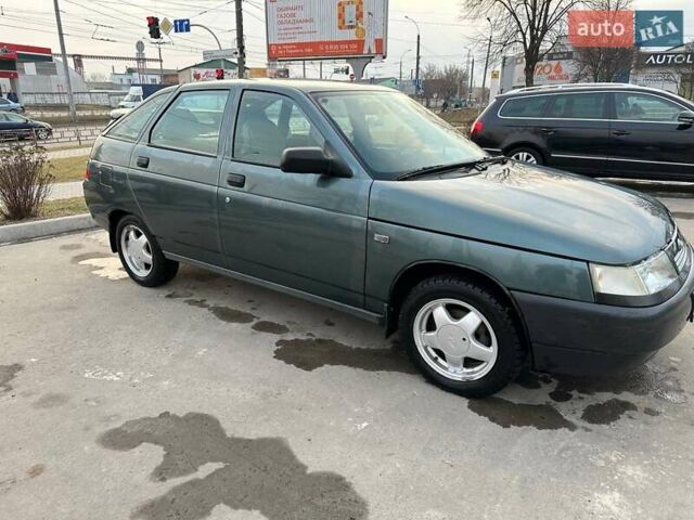 Зеленый ВАЗ 2112, объемом двигателя 0 л и пробегом 68 тыс. км за 2300 $, фото 1 на Automoto.ua