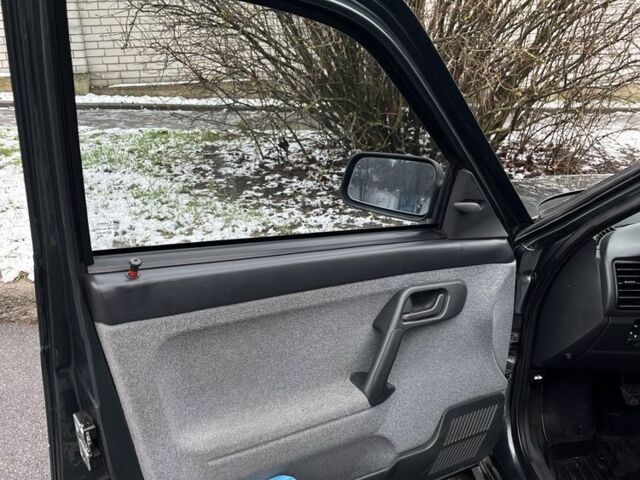 Зеленый ВАЗ 2112, объемом двигателя 1.6 л и пробегом 85 тыс. км за 3000 $, фото 8 на Automoto.ua