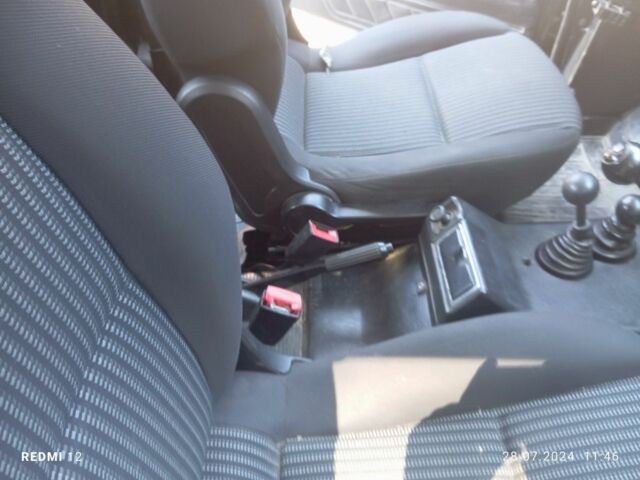 Зелений ВАЗ 2112, об'ємом двигуна 1.7 л та пробігом 125 тис. км за 3750 $, фото 9 на Automoto.ua