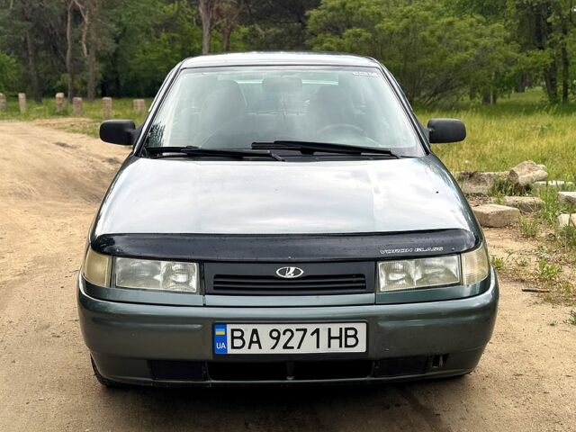 Зеленый ВАЗ 2112, объемом двигателя 1.6 л и пробегом 250 тыс. км за 2250 $, фото 2 на Automoto.ua