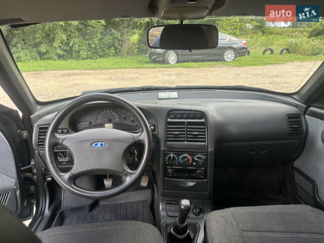 Зеленый ВАЗ 2112, объемом двигателя 0 л и пробегом 83 тыс. км за 2700 $, фото 4 на Automoto.ua