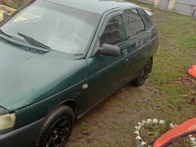 Зеленый ВАЗ 2112, объемом двигателя 1.5 л и пробегом 228 тыс. км за 1200 $, фото 2 на Automoto.ua
