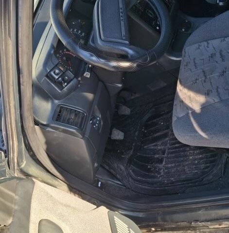 Зеленый ВАЗ 2112, объемом двигателя 1.6 л и пробегом 160 тыс. км за 1400 $, фото 5 на Automoto.ua