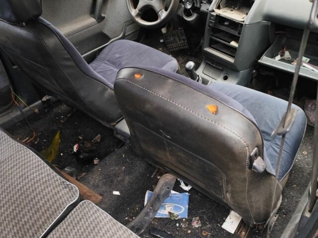 Зеленый ВАЗ 2112, объемом двигателя 1.5 л и пробегом 120 тыс. км за 473 $, фото 4 на Automoto.ua