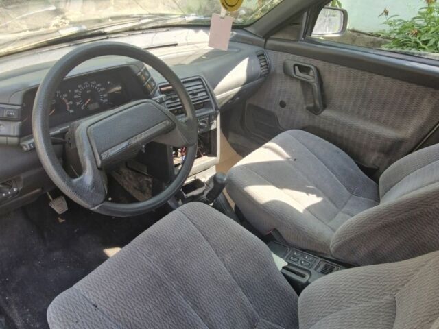 Зеленый ВАЗ 2112, объемом двигателя 1.5 л и пробегом 275 тыс. км за 900 $, фото 3 на Automoto.ua