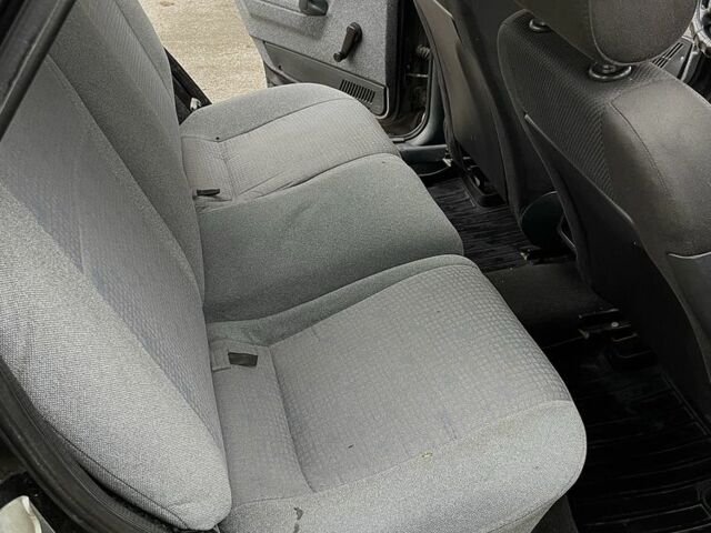 Черный ВАЗ 21124, объемом двигателя 1.6 л и пробегом 240 тыс. км за 2300 $, фото 9 на Automoto.ua