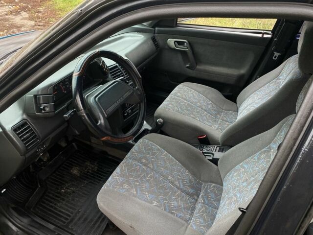 Черный ВАЗ 21124, объемом двигателя 1.5 л и пробегом 273 тыс. км за 1500 $, фото 5 на Automoto.ua