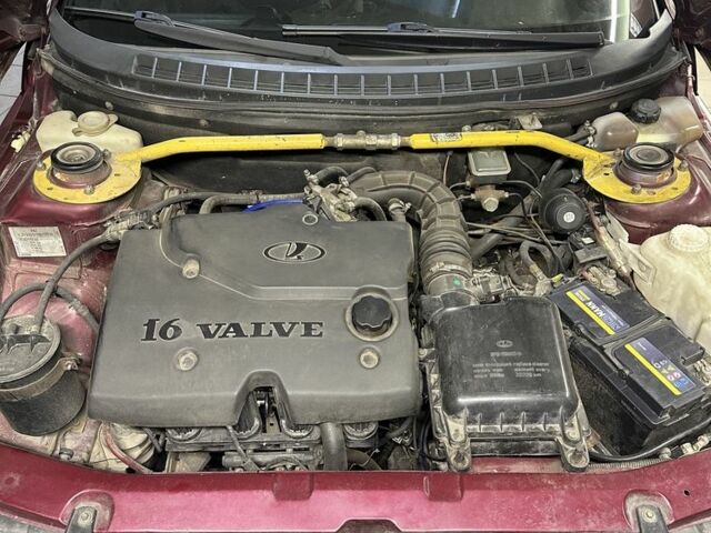 Красный ВАЗ 21124, объемом двигателя 1.6 л и пробегом 198 тыс. км за 3000 $, фото 2 на Automoto.ua