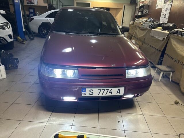 Красный ВАЗ 21124, объемом двигателя 1.6 л и пробегом 198 тыс. км за 3000 $, фото 1 на Automoto.ua