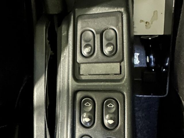 Красный ВАЗ 21124, объемом двигателя 1.6 л и пробегом 198 тыс. км за 3000 $, фото 9 на Automoto.ua