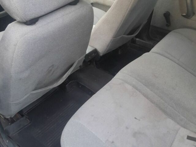 Сірий ВАЗ 21124, об'ємом двигуна 1.6 л та пробігом 324 тис. км за 1100 $, фото 4 на Automoto.ua